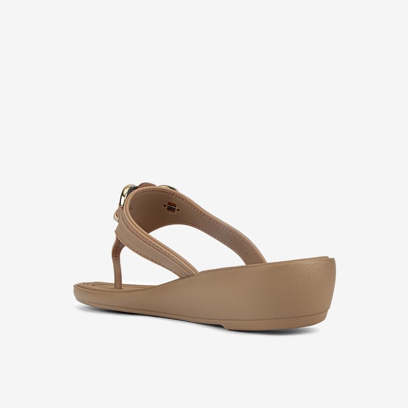 Sandalia-flip-flop-con-taco-color-beige