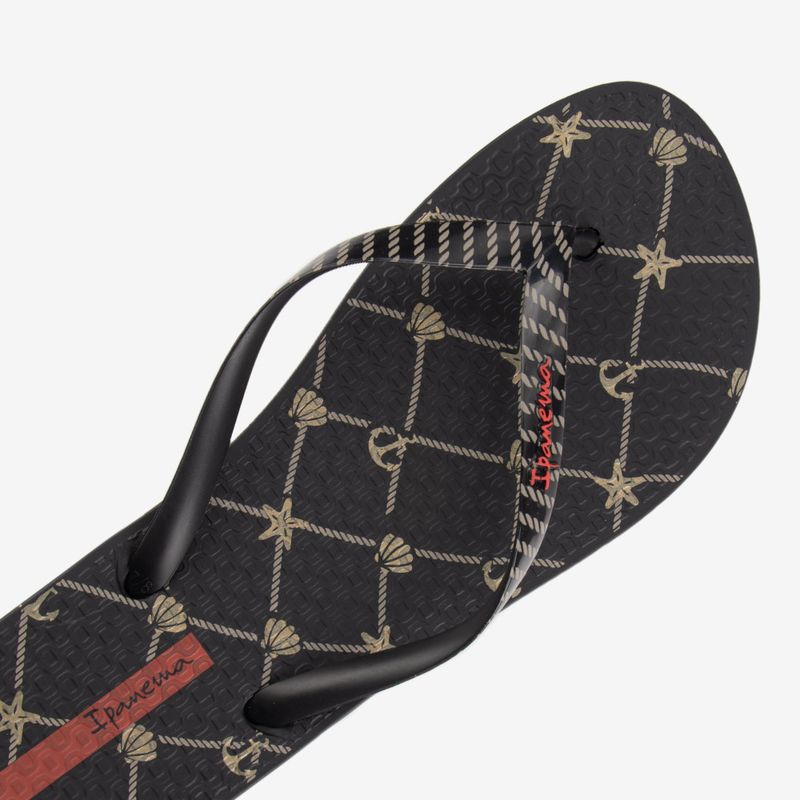 Sandalia-flip-flop-de-verano-para-mujer-color-negro