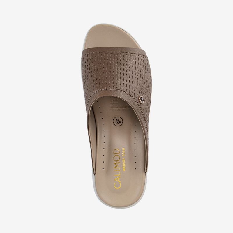 Sandalia-Slider-para-mujer-color-tan