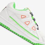 Zapatilla-casual-con-pasador-bicolor-color-blanco