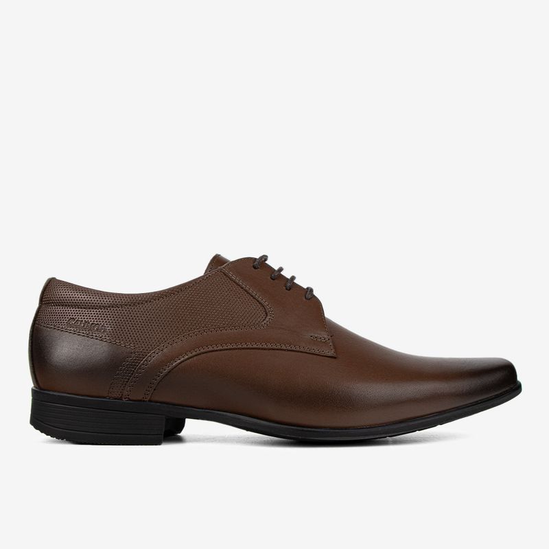 Zapato-de-vestir-de-cuero-hombre-con-planta-de-caucho-color-cognac