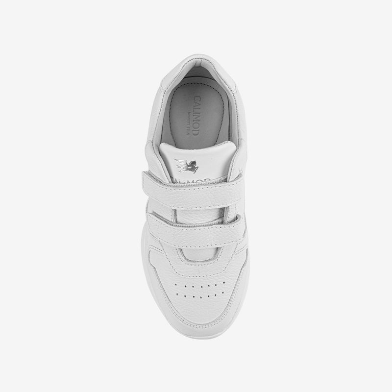 Zapatilla-casual-para-nino-de-cuero-color-blanco