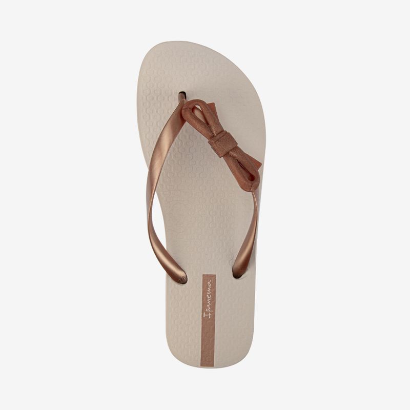 Sandalia-flip-flop-de-mujer-Ipanema-color-beige-bronce