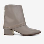 Bota-casual-cana-baja-para-mujer-color-beige