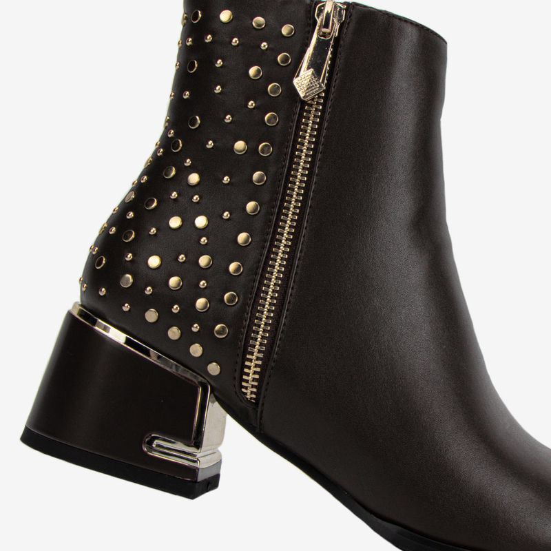 Bota-casual-cana-baja-para-mujer-color-chocolate