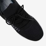 Zapatilla-casual-para-mujer-color-negro