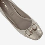 Zapatos-de-vestir-con-tacon-color-marfil
