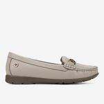 Mocasin-casual-para-mujer-color-marfil