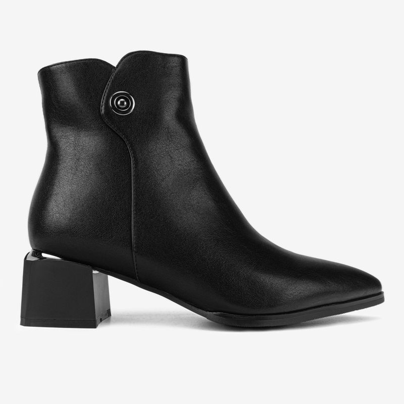 Bota-casual-cana-baja-para-mujer-color-negro