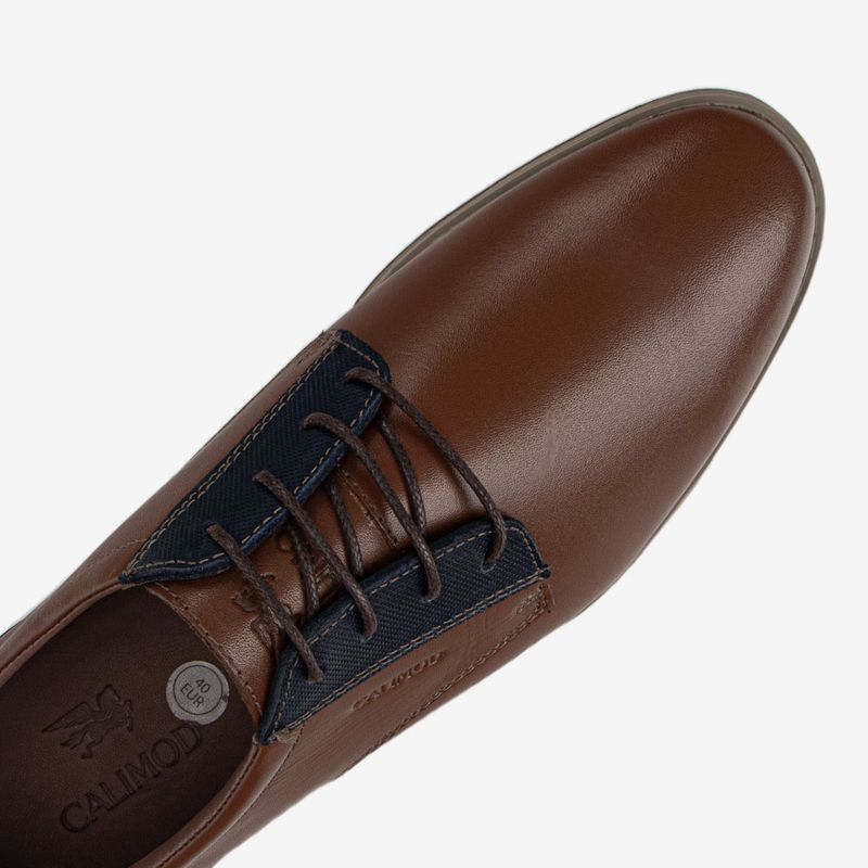 Zapatilla-casual-de-cuero-color-cognac