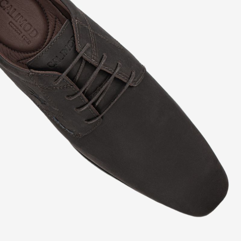 Zapato-casual-de-cuero-color-marron