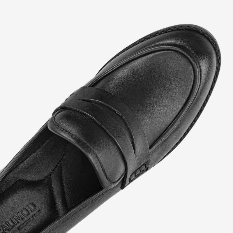 Zapatos-de-vestir-con-tacon-color-negro