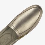 Zapatilla-urbano-para-mujer-de-cuero-color-dorado