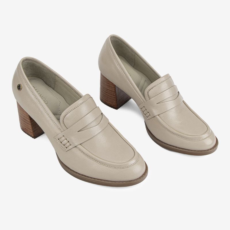 Zapatos-de-vestir-con-tacon-color-marfil