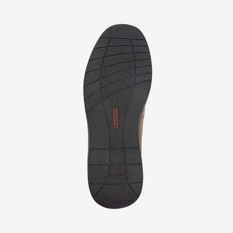 Zapato-casual-con-tegnologia-cloud-motion-color-tan