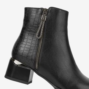 Bota Casual Negro 2YI085