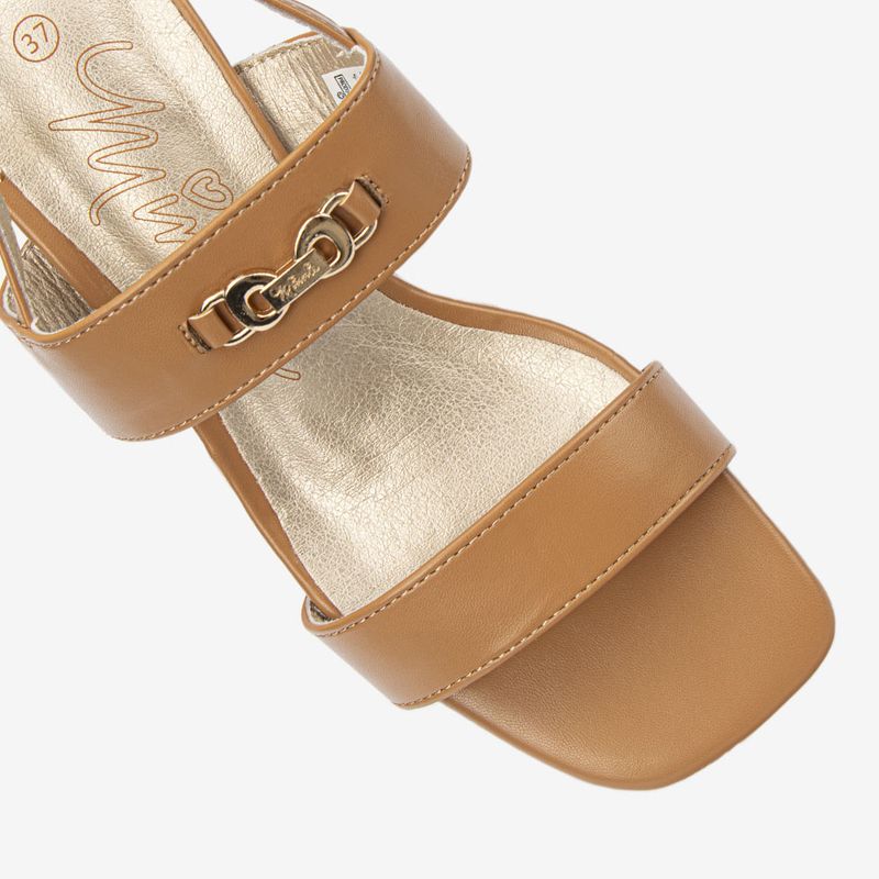 Sandalias Mujer Camel 2NY076-1764800108063